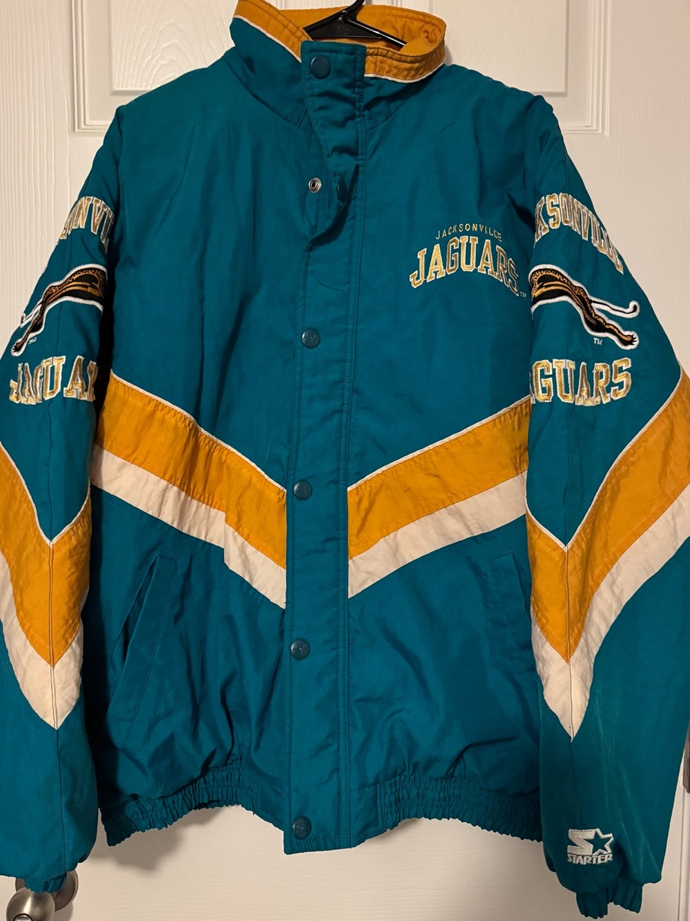 Vintage 90s NFL Jacksonville Jaguars Logo STARTER Puffer Jacket